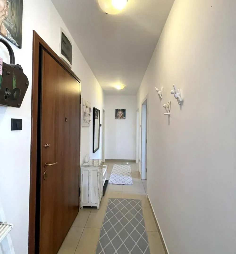 Rent, three bedroom apartment, 68m², Južni Bulevar, Vračar Sve Podlokacije