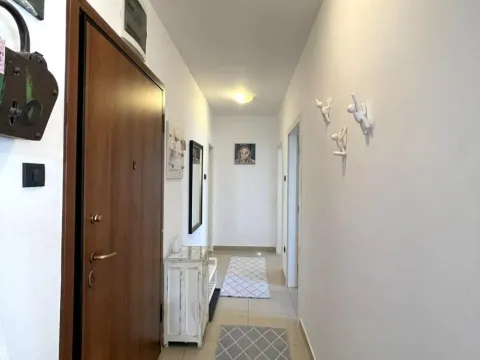 Rent, three bedroom apartment, 68m², Južni Bulevar, Vračar Sve Podlokacije - image 12