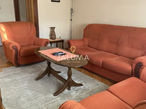 Prodaja, dvosoban stan, 76m2, Centar, Cetinje Prodaja, dvosoban stan, 76m2, Centar, Cetinje