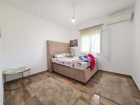 Izdavanje, kuća, 137m², Donji Kokoti, Podgorica - image 6