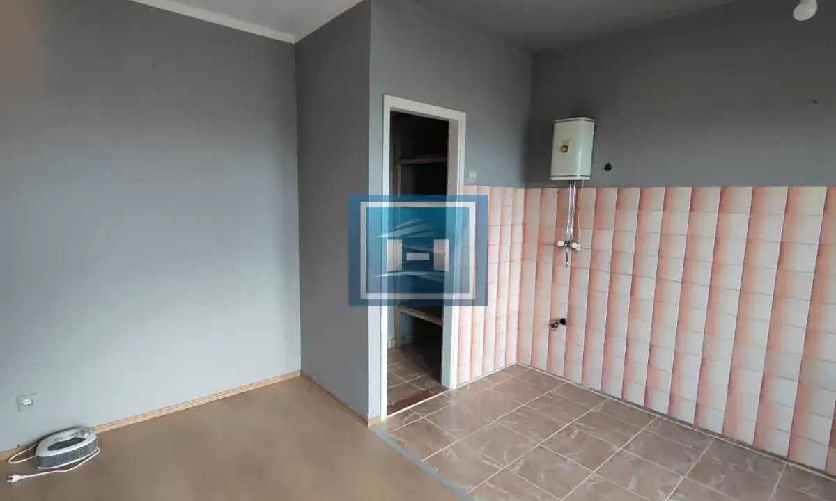Prodaja, jednosoban stan, 45m², Strelište, Jagodina