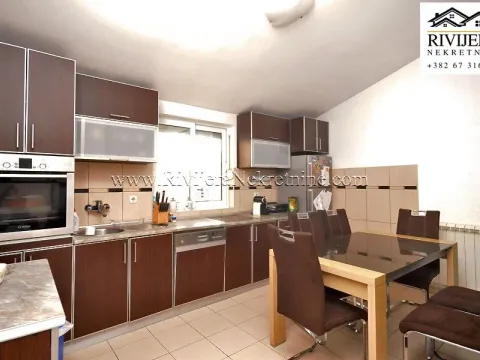 Prodaja, kuća, 471m², Budva, Crna Gora - image 14