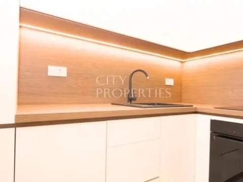 Izdavanje, stan, 46m², City Kvart, Podgorica - image 10