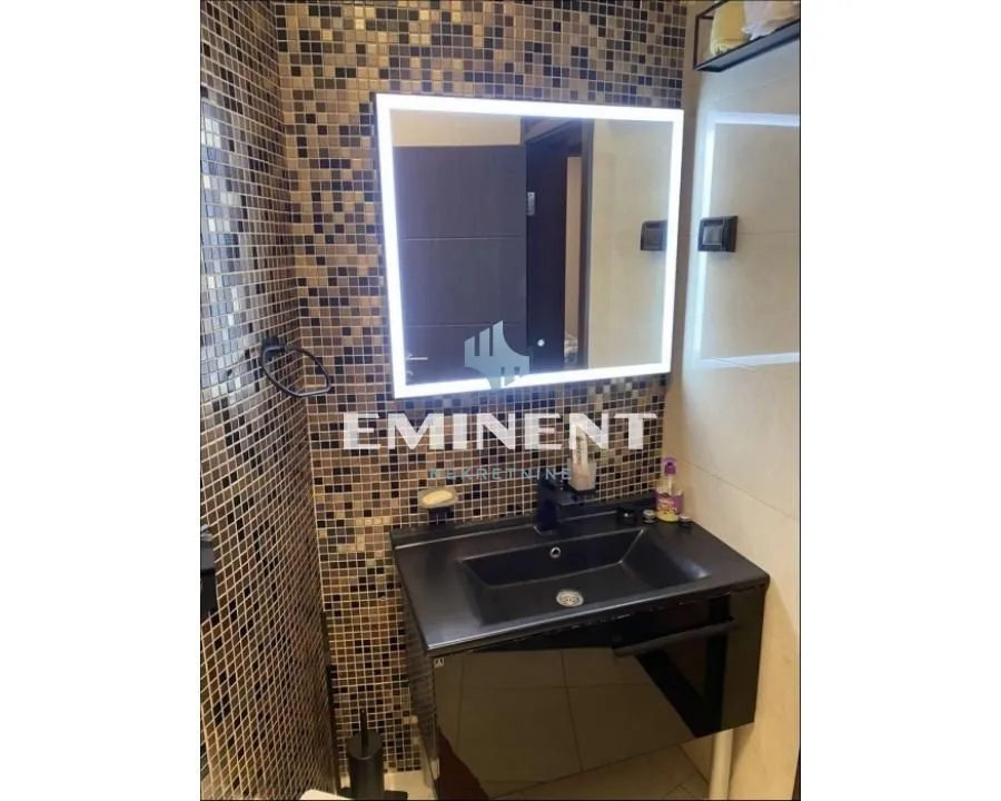 Rent, three bedroom apartment, 165m², Vračar Hram, Vračar Sve Podlokacije