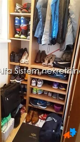 Izdavanje, trosoban stan, 82m², Lion, Zvezdara Sve Podlokacije
