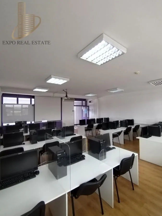 Rent, office space, 500m², Adamovićevo Naselje, Novi Sad Sve Podlokacije
