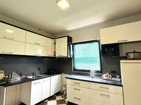Rent, house, 150m², Donja Gorica, Podgorica - image 3