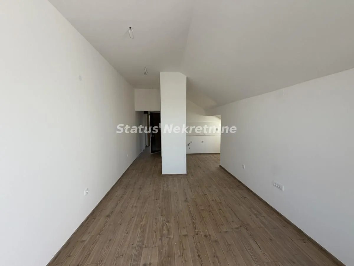 Prodaja, dvosoban stan, 54m², Sremska Kamenica, Petrovaradin