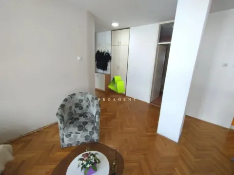 Rent, two bedroom apartment, 63m², Medijana, Niš - image 2