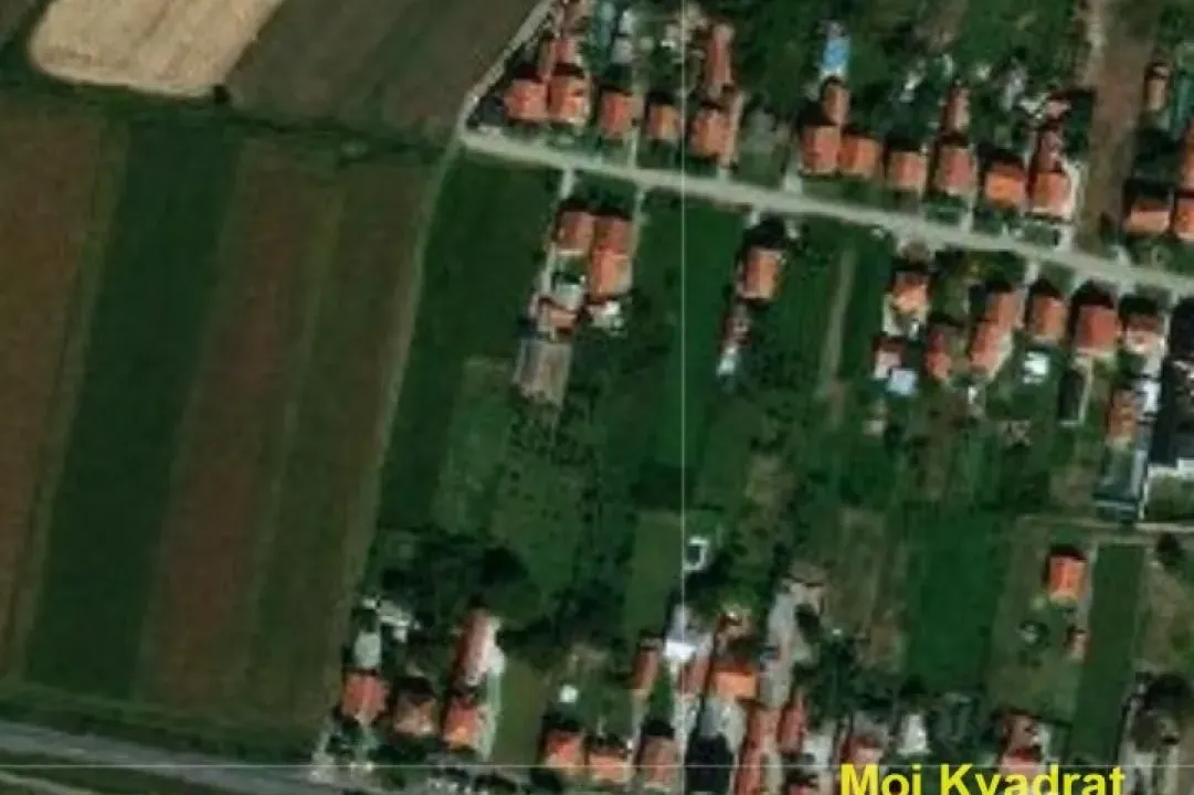 Prodaja, plac, 2000m², Zemun Ugrinovci, Zemun Sve Podlokacije