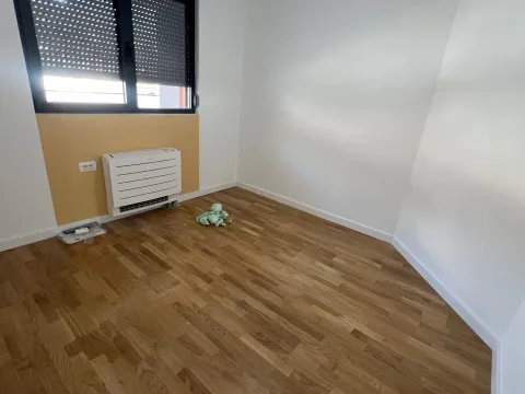 Rent, two bedroom apartment, 70m², Šušanj, Bar - image 9