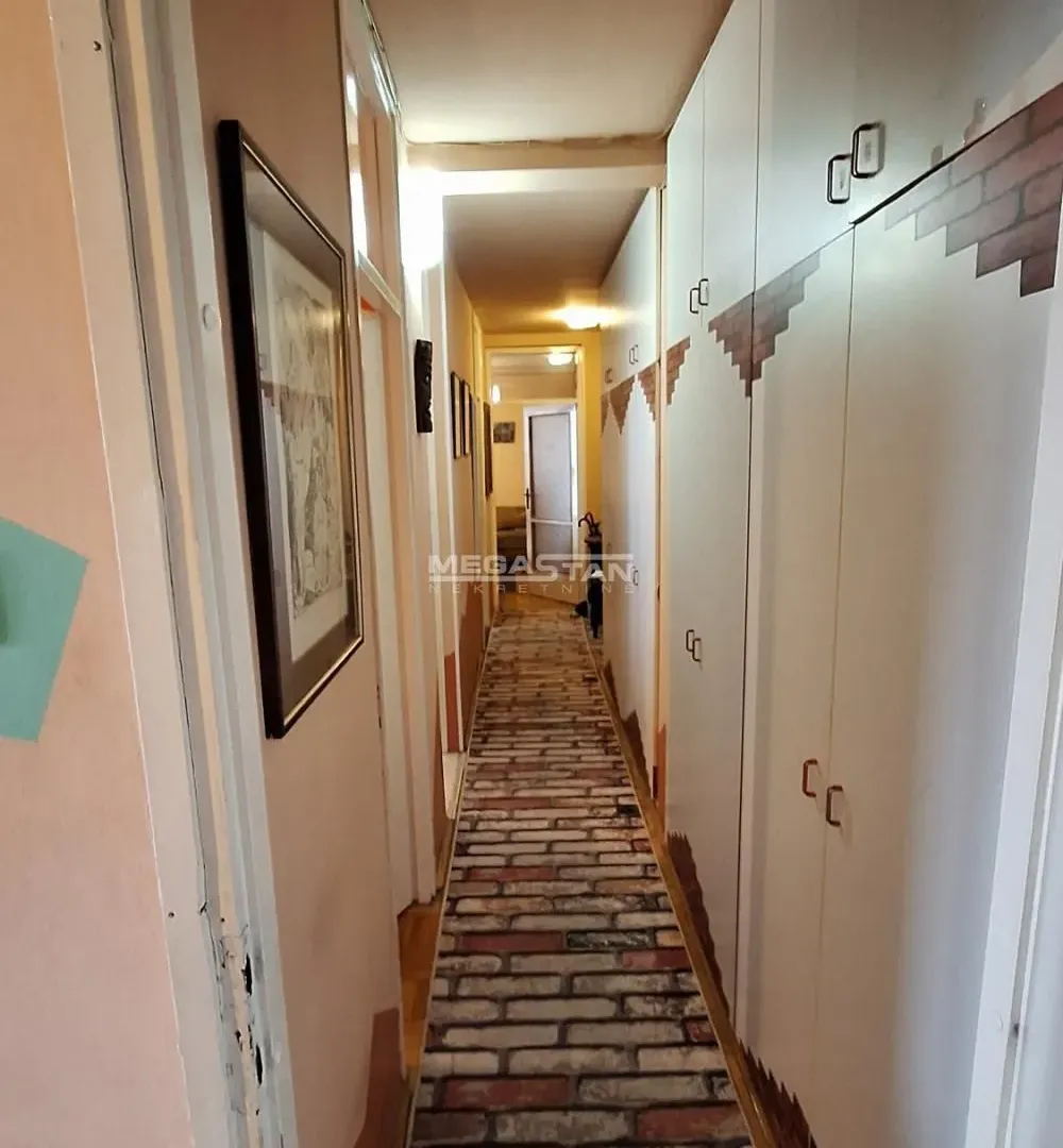 Prodaja, dvosoban stan, 64m², Novi Beograd Blok 62, Novi Beograd Sve Podlokacije