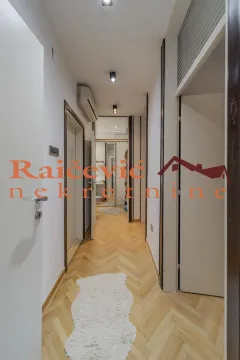 Sale, four bedroom apartment, 103m², Savski Venac, Beograd - image 11