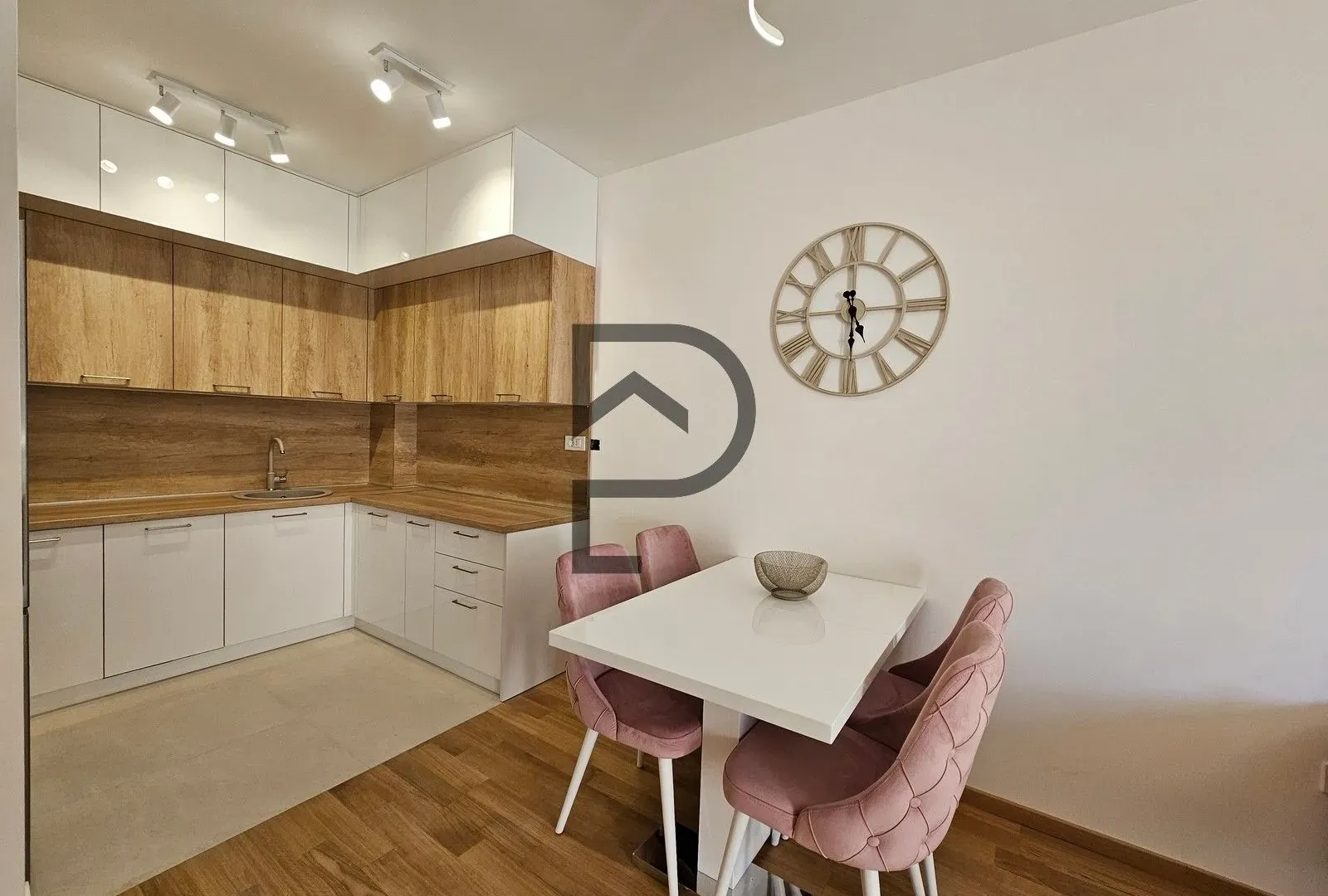 Rent, one bedroom apartment, 43m², City Kvart, Podgorica
