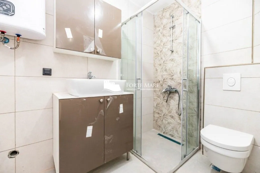 Prodaja, jednosoban stan, 38m², Kumbor, Herceg Novi