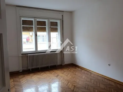 Rent, three bedroom apartment, 81m², Centar, Novi Sad - image 4