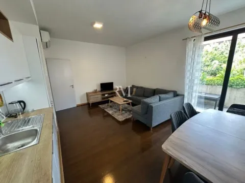 Izdavanje, dvosoban stan, 58m², Donja Lastva, Tivat - image 3