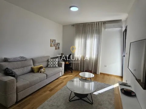 Izdavanje, jednosoban stan, 47m², City Kvart, Podgorica - image 2