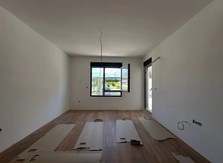 Sale, one bedroom apartment, 47m², Centar, Bar