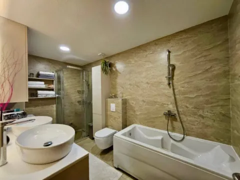 Sale, three bedroom apartment, 103m², Budva, Crna Gora - image 9