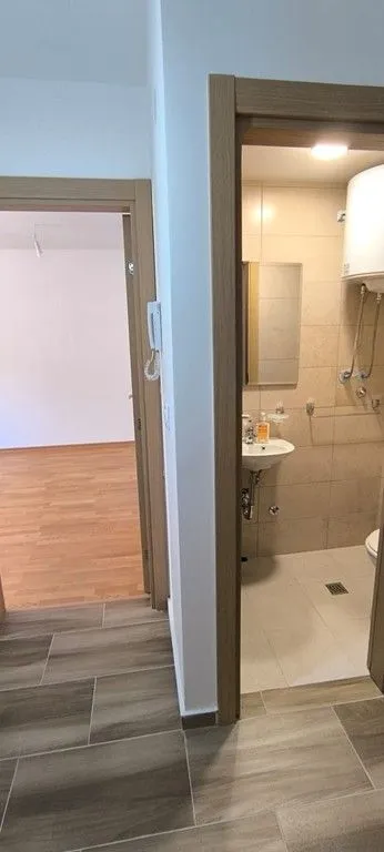 Rent, two bedroom apartment, 65m², Stari Aerodrom, Podgorica
