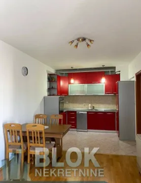 Izdavanje, dvosoban stan, 63m², Pobrežje, Podgorica - image 3
