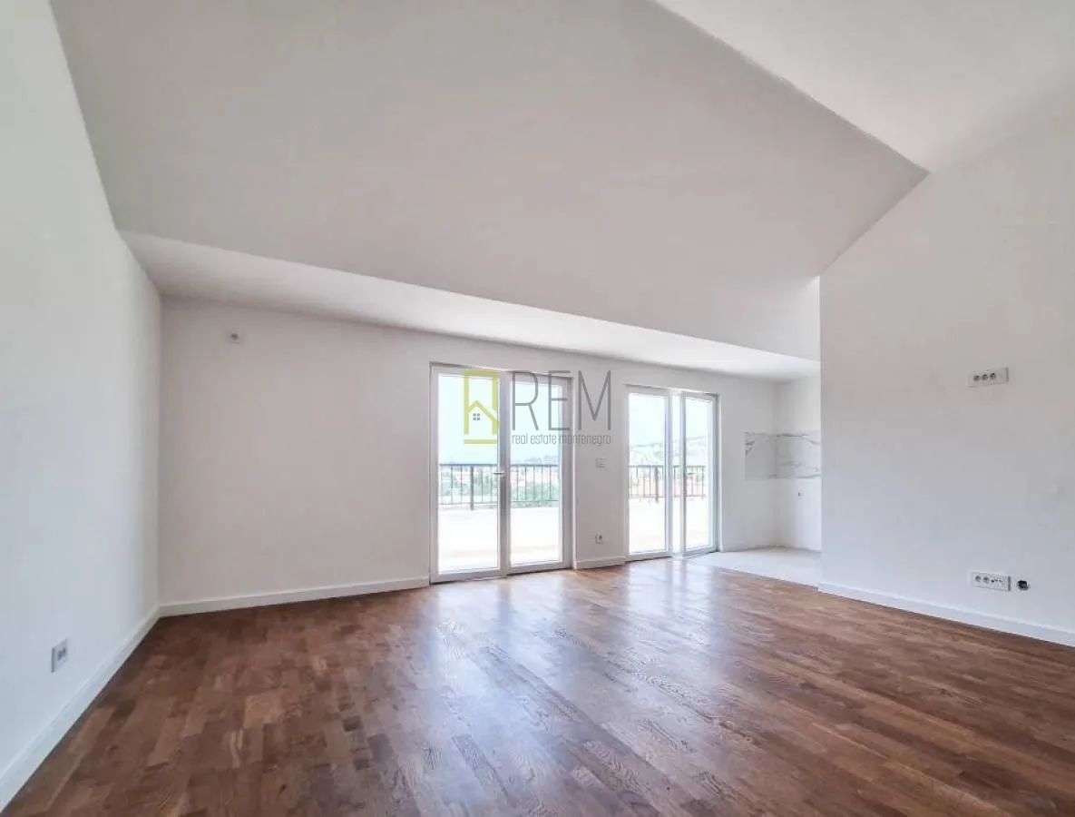 Prodaja, dvosoban stan, 86m², Zagorič, Podgorica