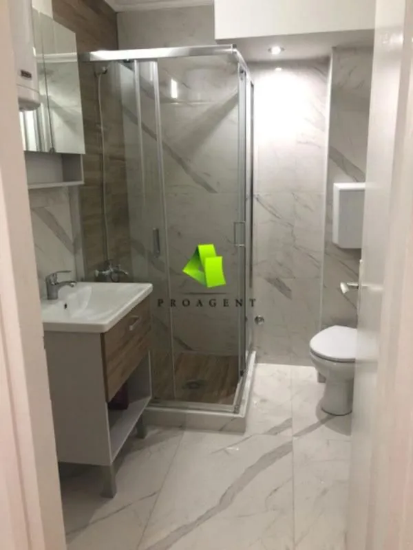 Izdavanje, poslovni prostor, 45m², Medijana, Niš