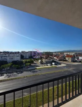 Rent, two bedroom apartment, 60m², Stari Aerodrom, Podgorica - image 2
