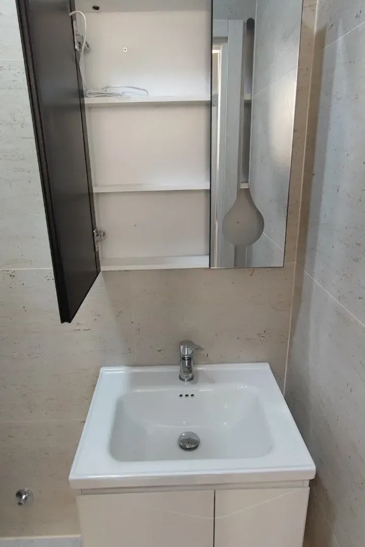 Rent, office space, 51m², Central Point, Podgorica