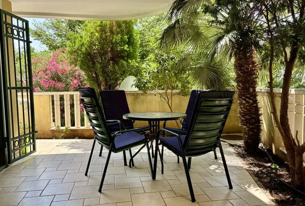 Sale, three bedroom apartment, 89m², Petrovac, Budva
