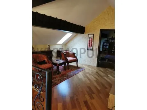 Sale, apartment, 199m², Banovo Brdo, Beograd - image 11