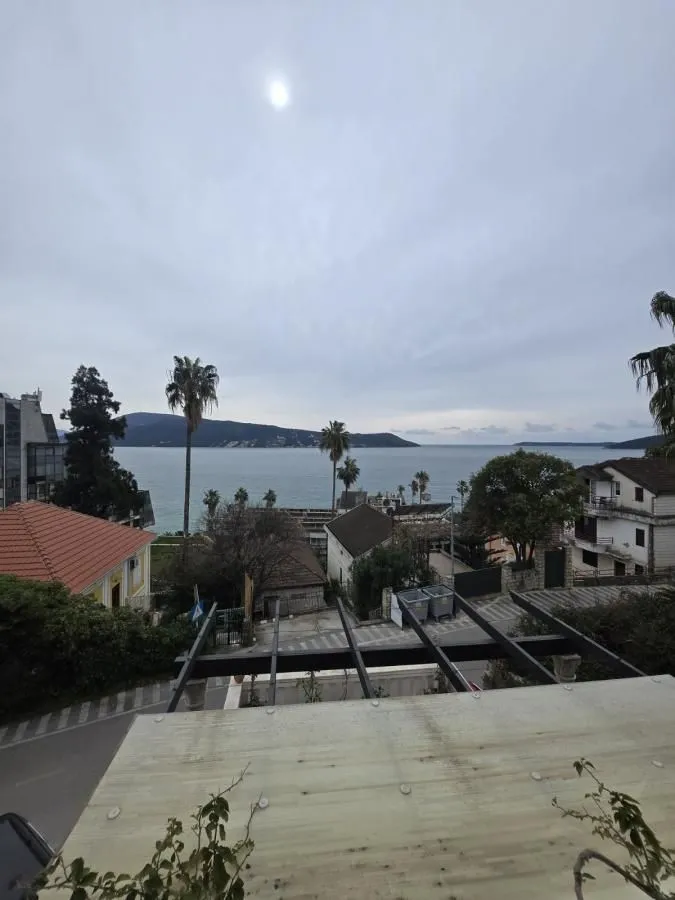 Prodaja, kuća, 250m², Herceg Novi, Crna Gora