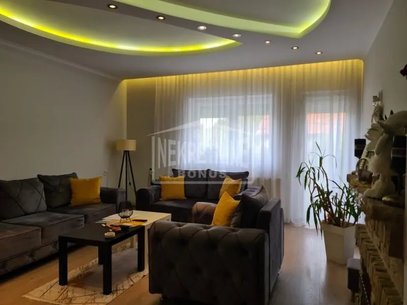 Prodaja, kuća, 150m², Makova Sedmica, Subotica