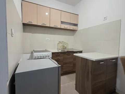 Rent, apartment, 33m², Podgorica, Crna Gora - image 2