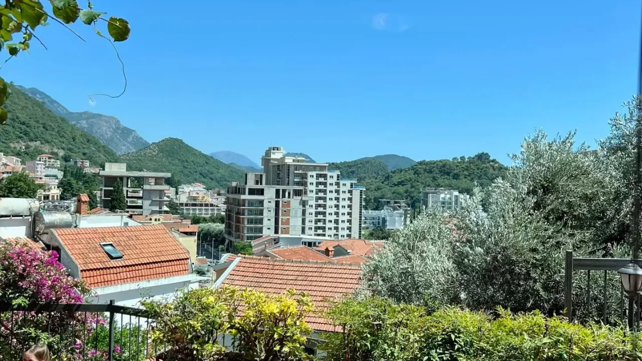 Sale, three bedroom apartment, 102m², Petrovac, Budva