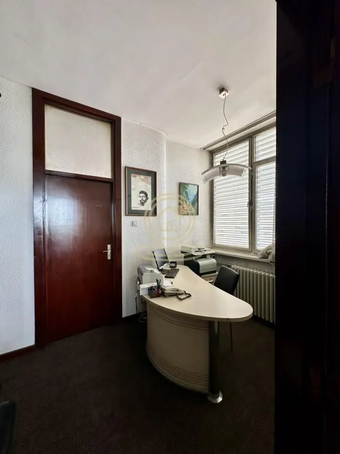 Rent, office space, 115m², Savski Venac, Beograd