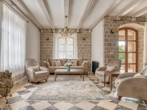 Prodaja, kuća, 480m², Reževići, Budva - image 55