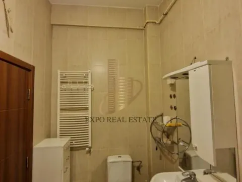 Izdavanje, trosoban stan, 75m², Savski Venac, Beograd - image 15