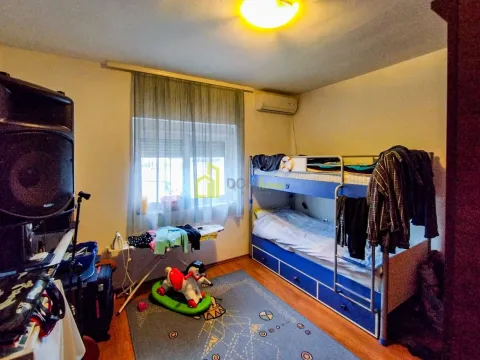 Sale, house, 220m², Masline, Podgorica - image 6