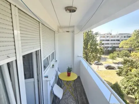 Rent, three bedroom apartment, 70m², Novi Beograd Blok 33, Novi Beograd Sve Podlokacije - image 9