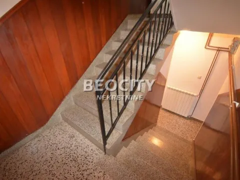 Prodaja, kuća, 220m², Sremčica, Beograd - image 15