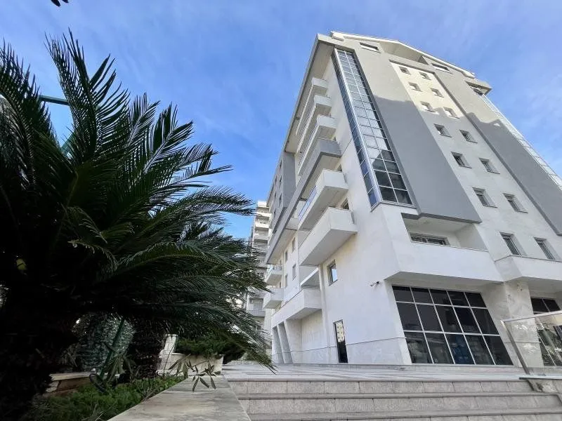 Sale, three bedroom apartment, 236m², Rozino, Budva