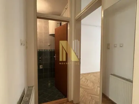 Izdavanje, poslovni prostor, 51m², Grbavica, Novi Sad Sve Podlokacije - image 4