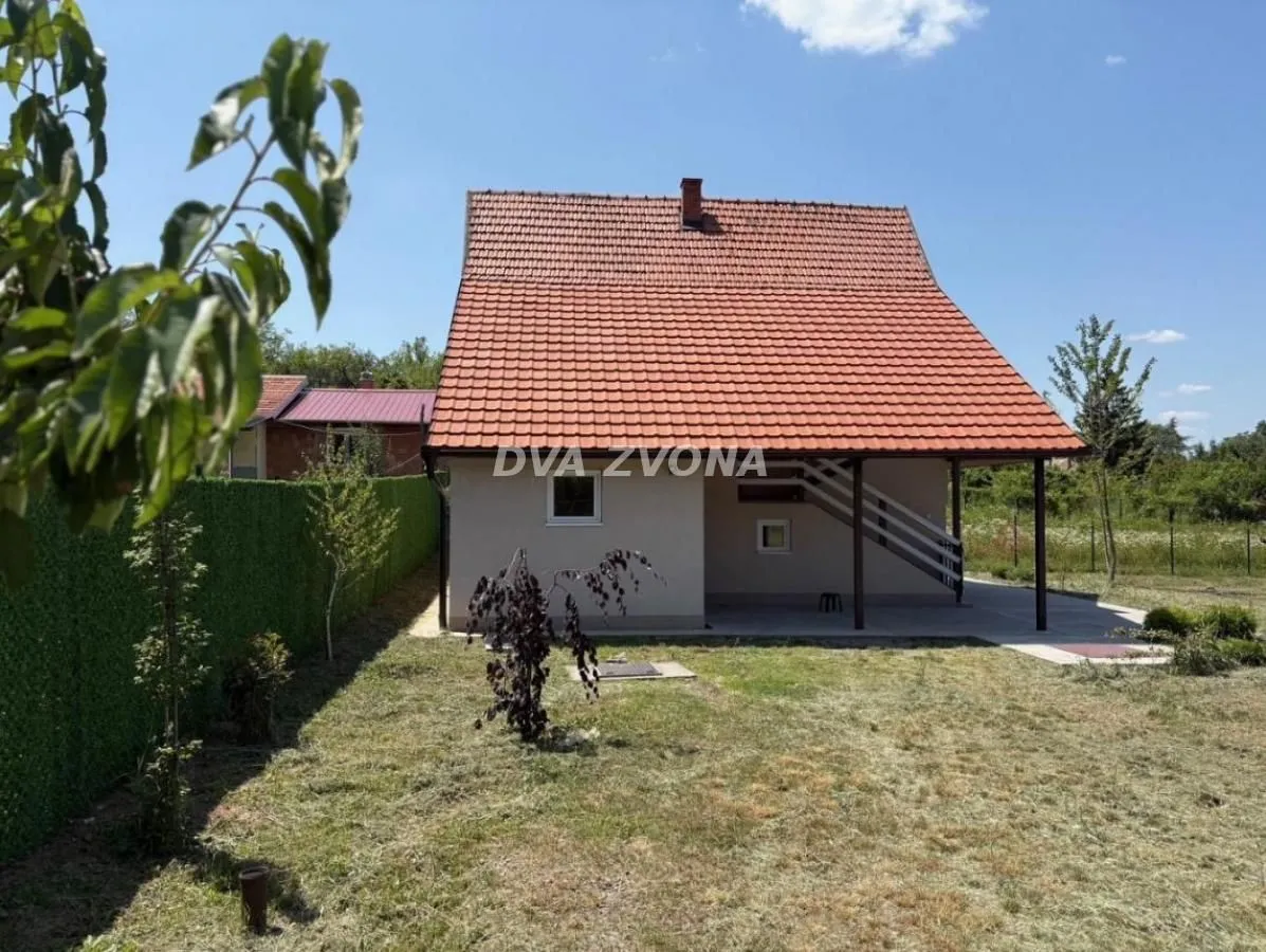 Sale, house, 82m², Krčedin, Inđija
