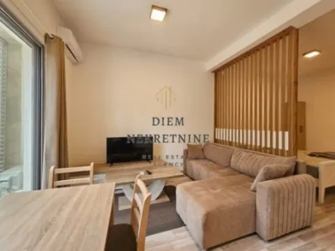 Izdavanje, jednosoban stan, 42m², Centar, Bar - image 6