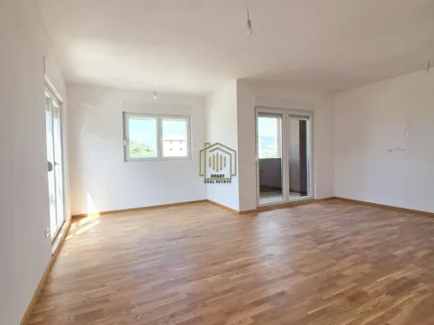Prodaja, trosoban stan, 95m², Zabjelo, Podgorica - image 11