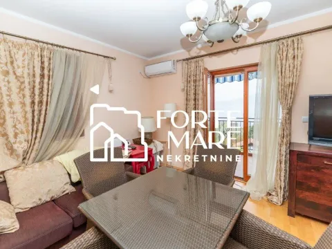 Sale, one bedroom apartment, 63m², Baošići, Herceg Novi - image 10
