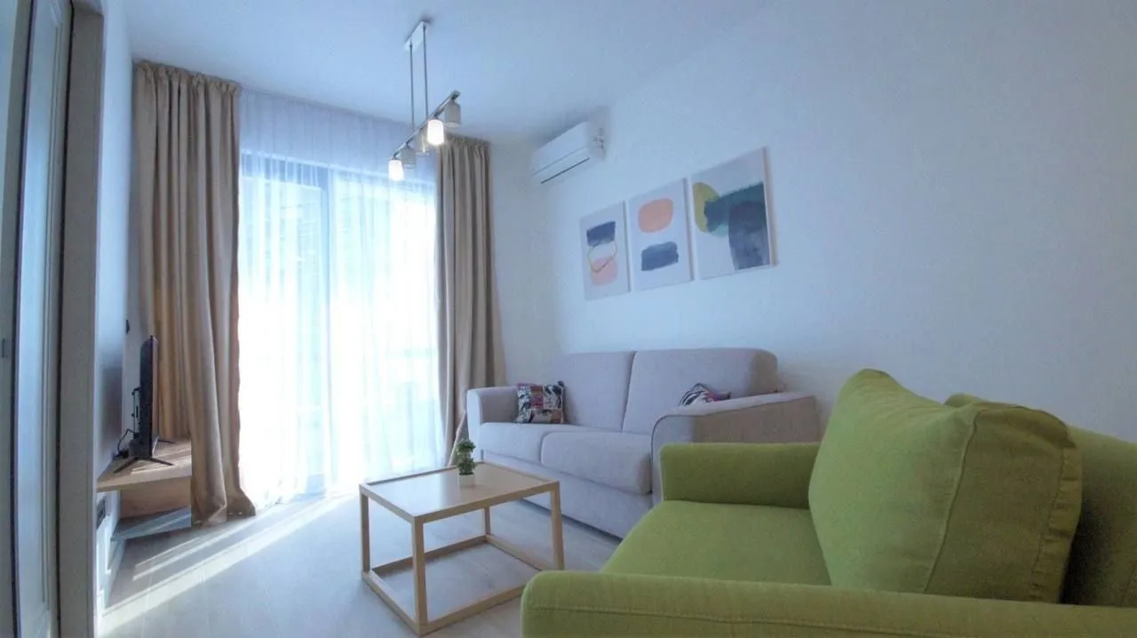 Rent, one bedroom apartment, 48m², Bečići, Budva