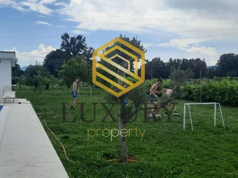 Rent, house, 126m², Martinići, Danilovgrad - image 11